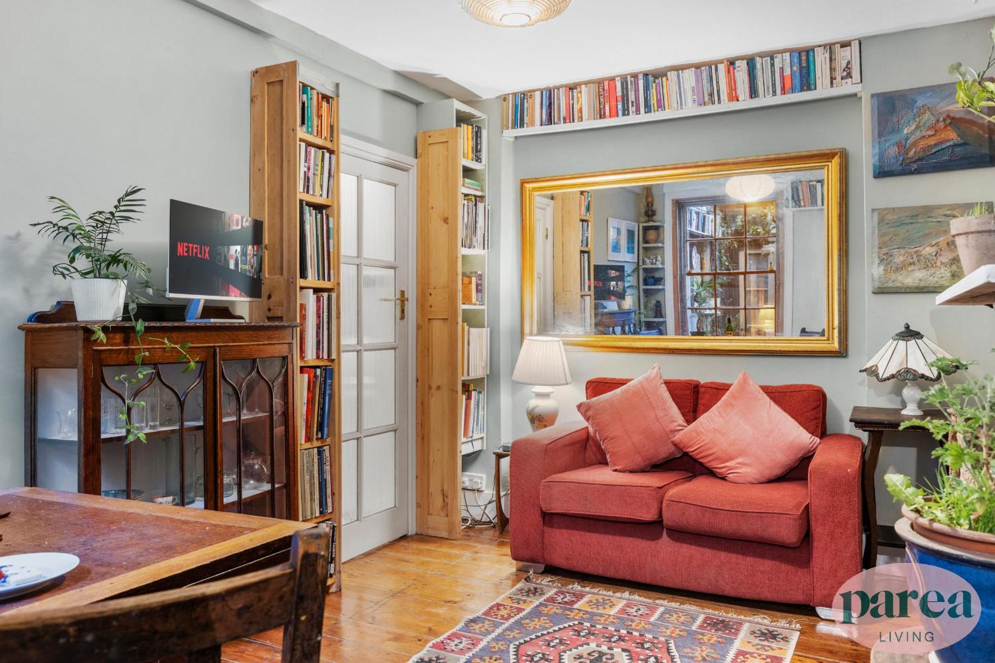 Parea Living - Cosy 1-Bed Artistic Flat At Newington Green London Bagian luar foto