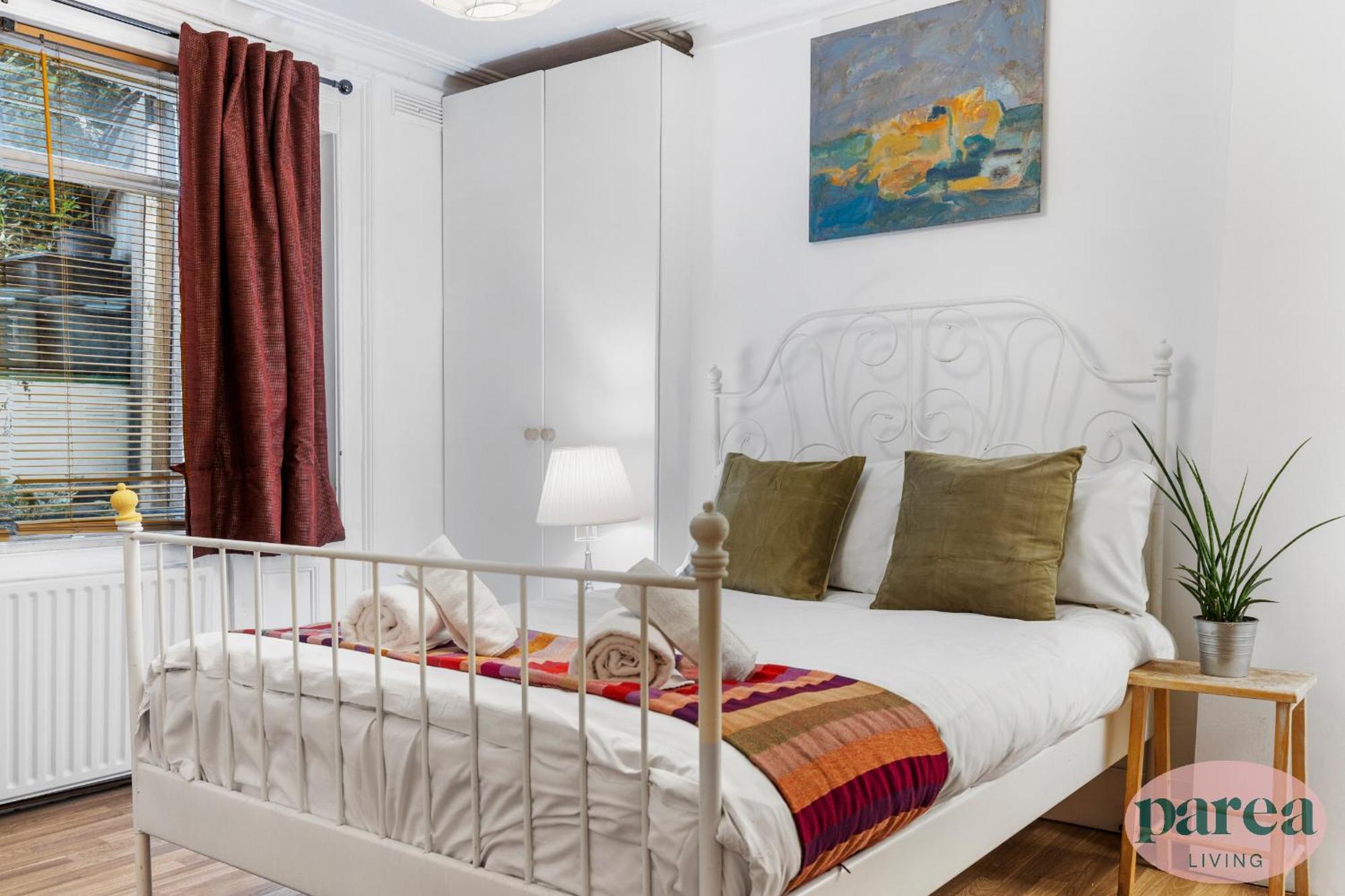 Parea Living - Cosy 1-Bed Artistic Flat At Newington Green London Bagian luar foto