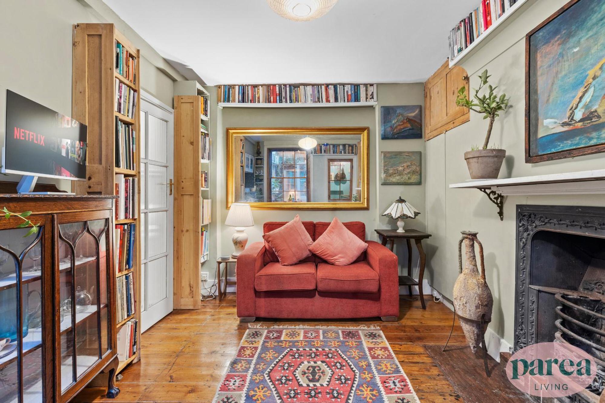 Parea Living - Cosy 1-Bed Artistic Flat At Newington Green London Bagian luar foto